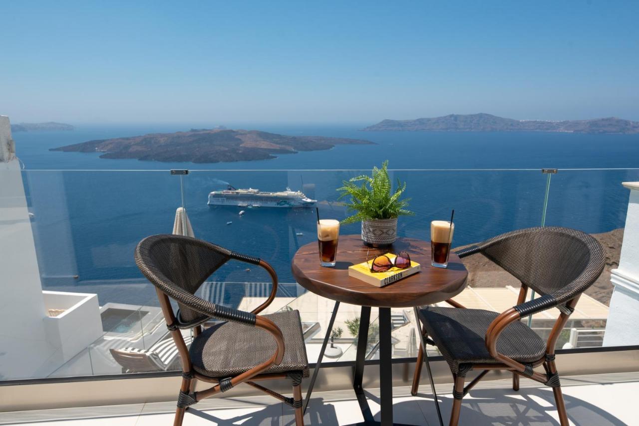 Daydream Luxury Suites Fira  Bagian luar foto