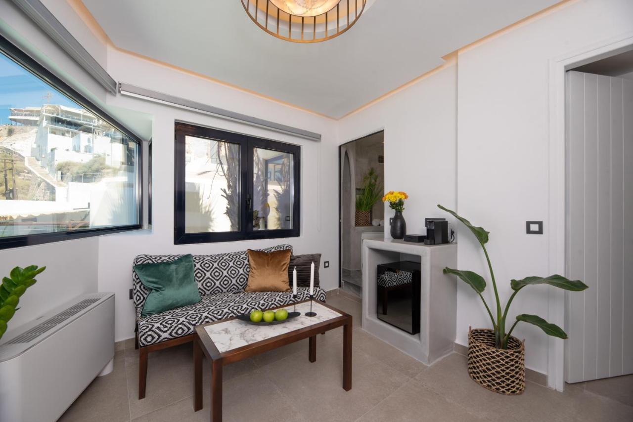 Daydream Luxury Suites Fira  Bagian luar foto