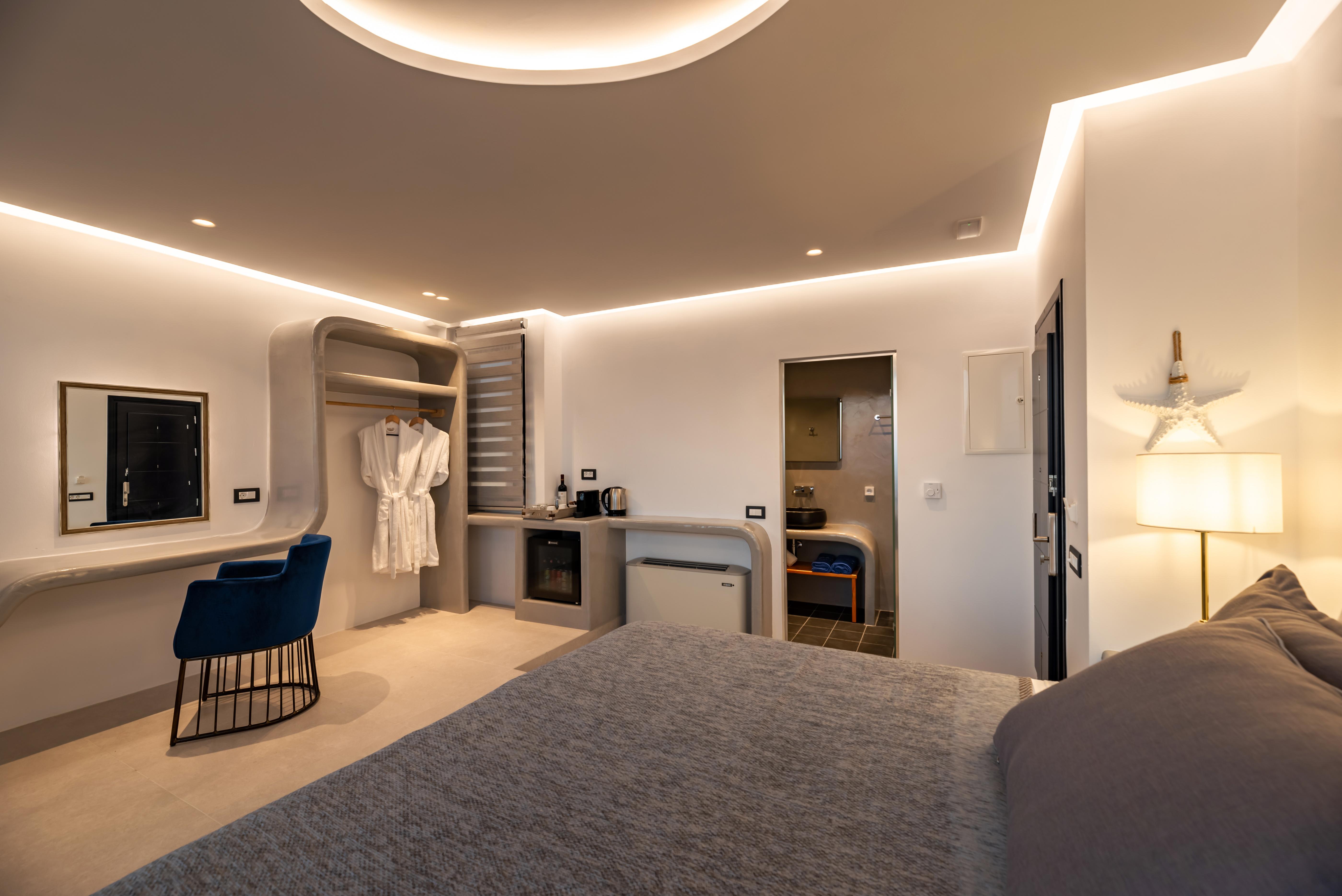 Daydream Luxury Suites Fira  Bagian luar foto