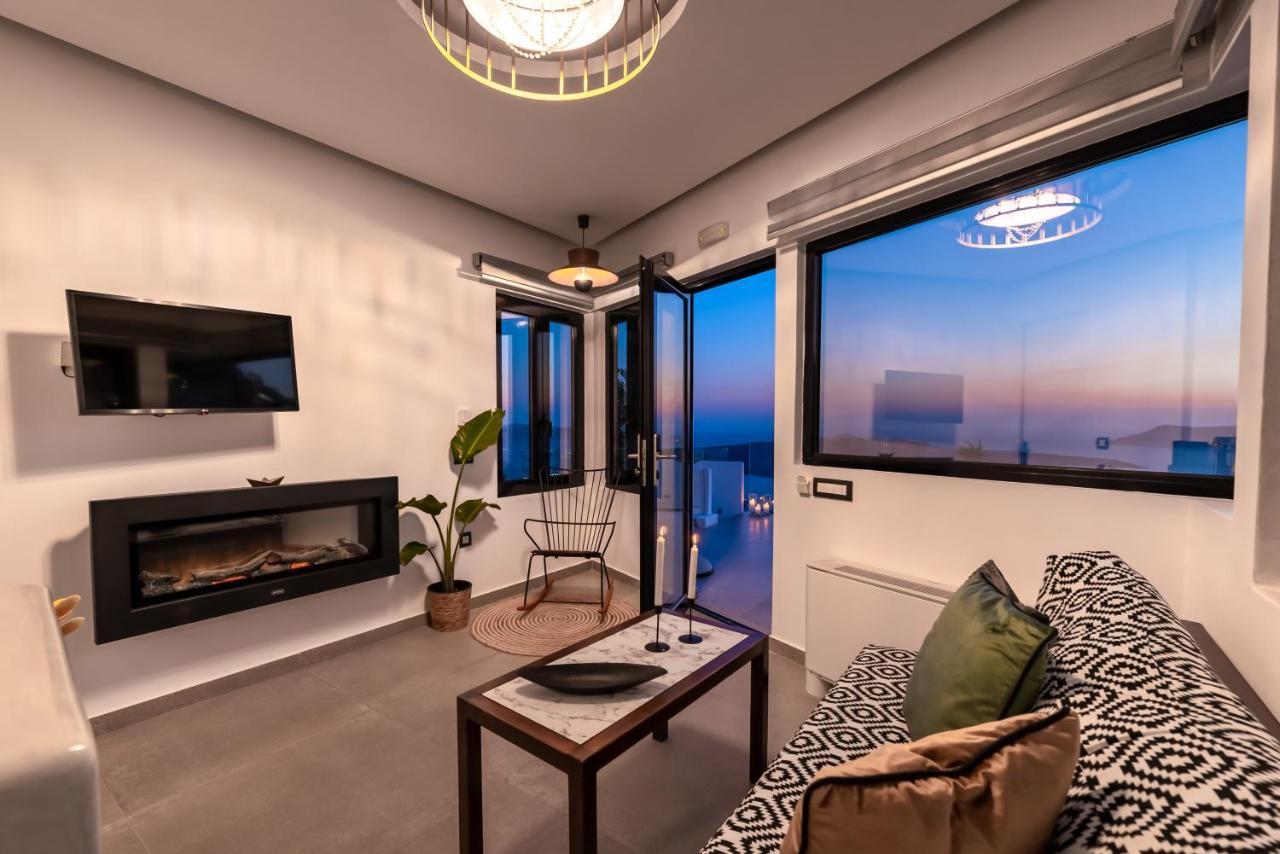 Daydream Luxury Suites Fira  Bagian luar foto