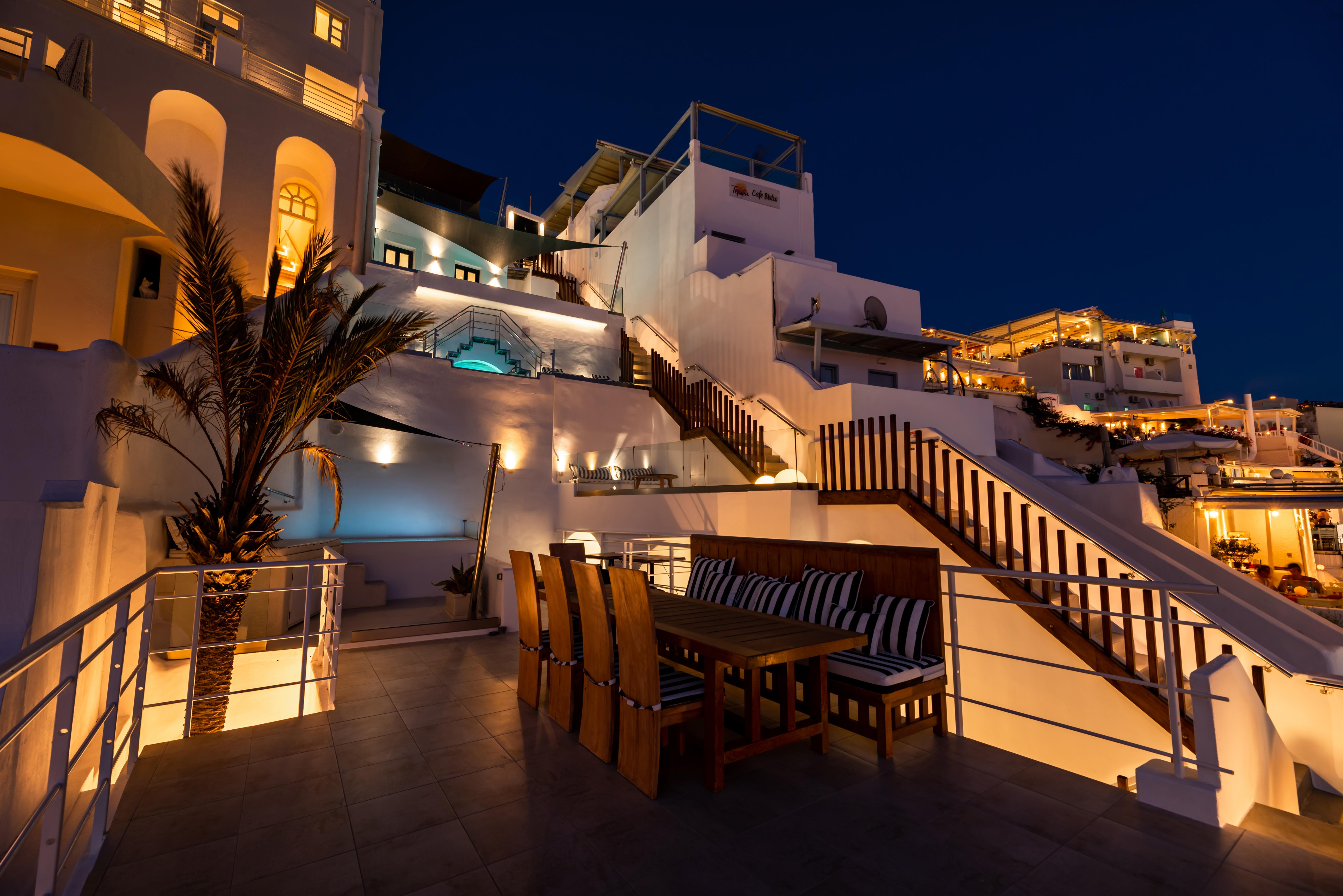 Daydream Luxury Suites Fira  Bagian luar foto