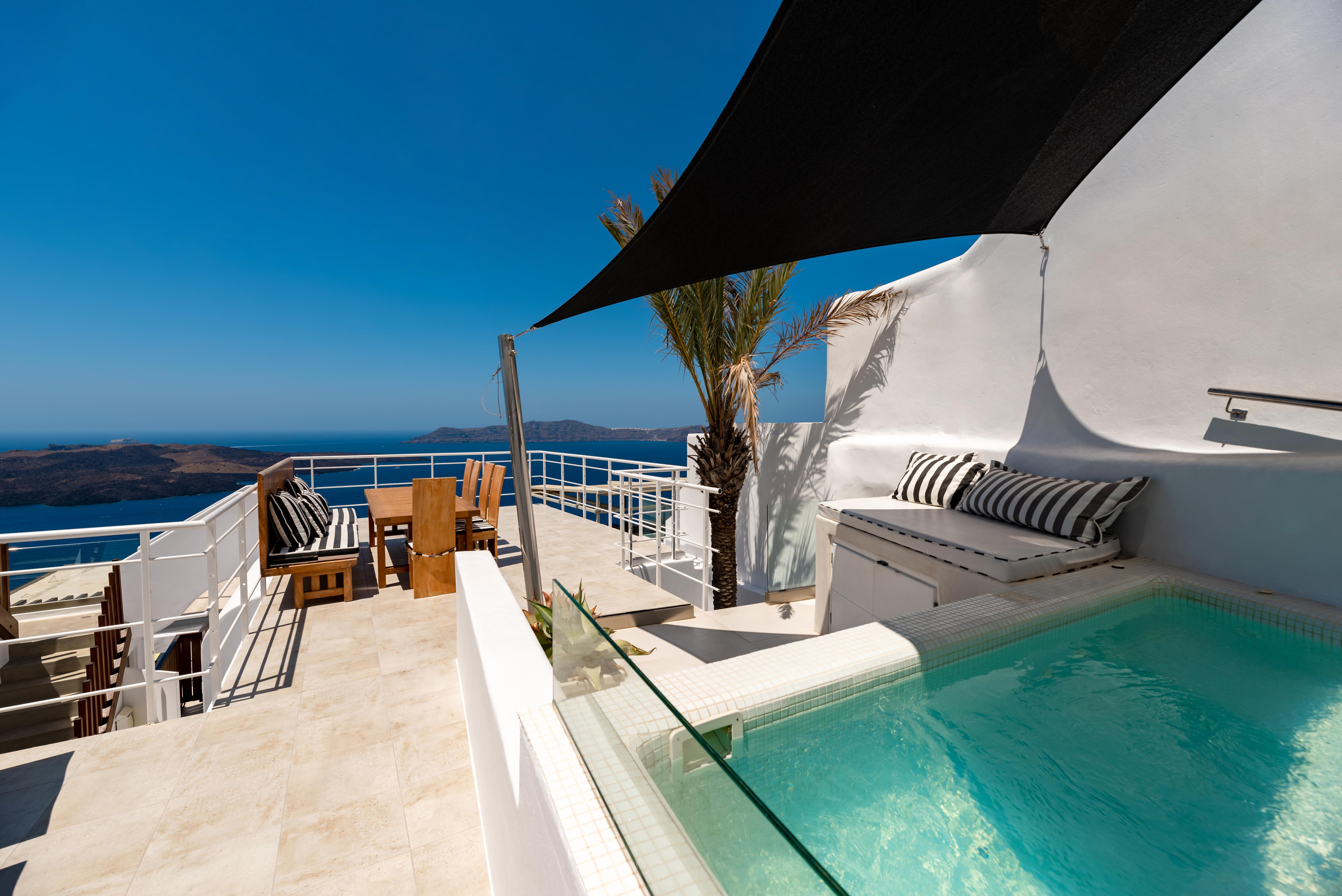 Daydream Luxury Suites Fira  Bagian luar foto