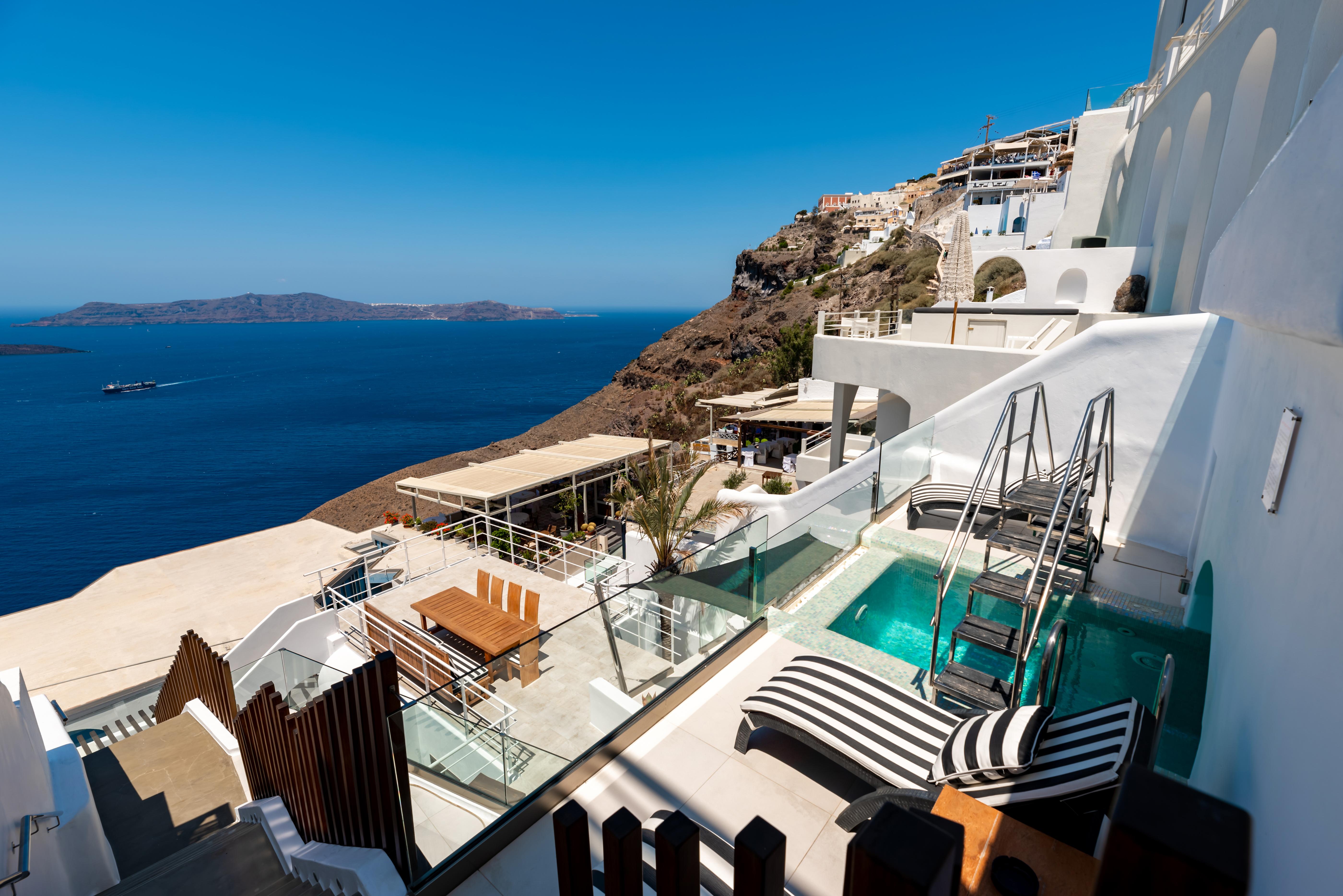 Daydream Luxury Suites Fira  Bagian luar foto